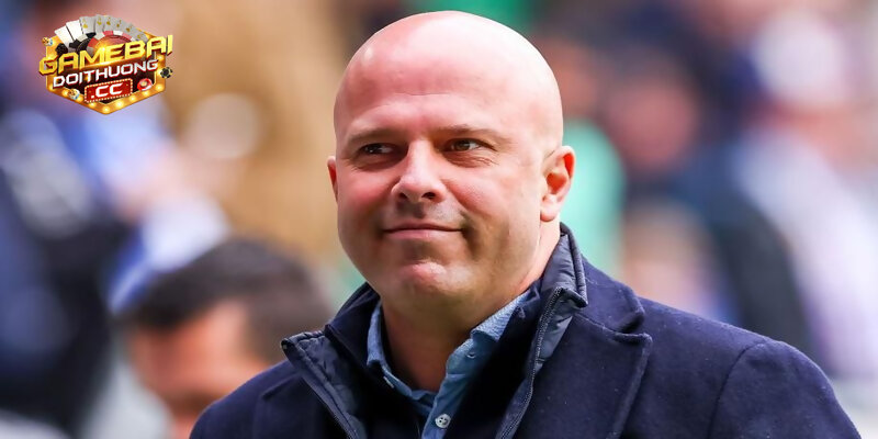 Giới thiệu sơ lược về HLV Arne Slot